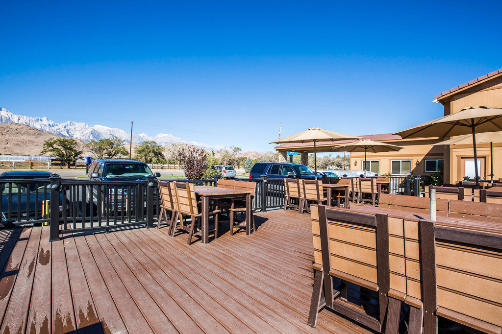 Quality Inn Lone Pine Near Mount Whitney Экстерьер фото